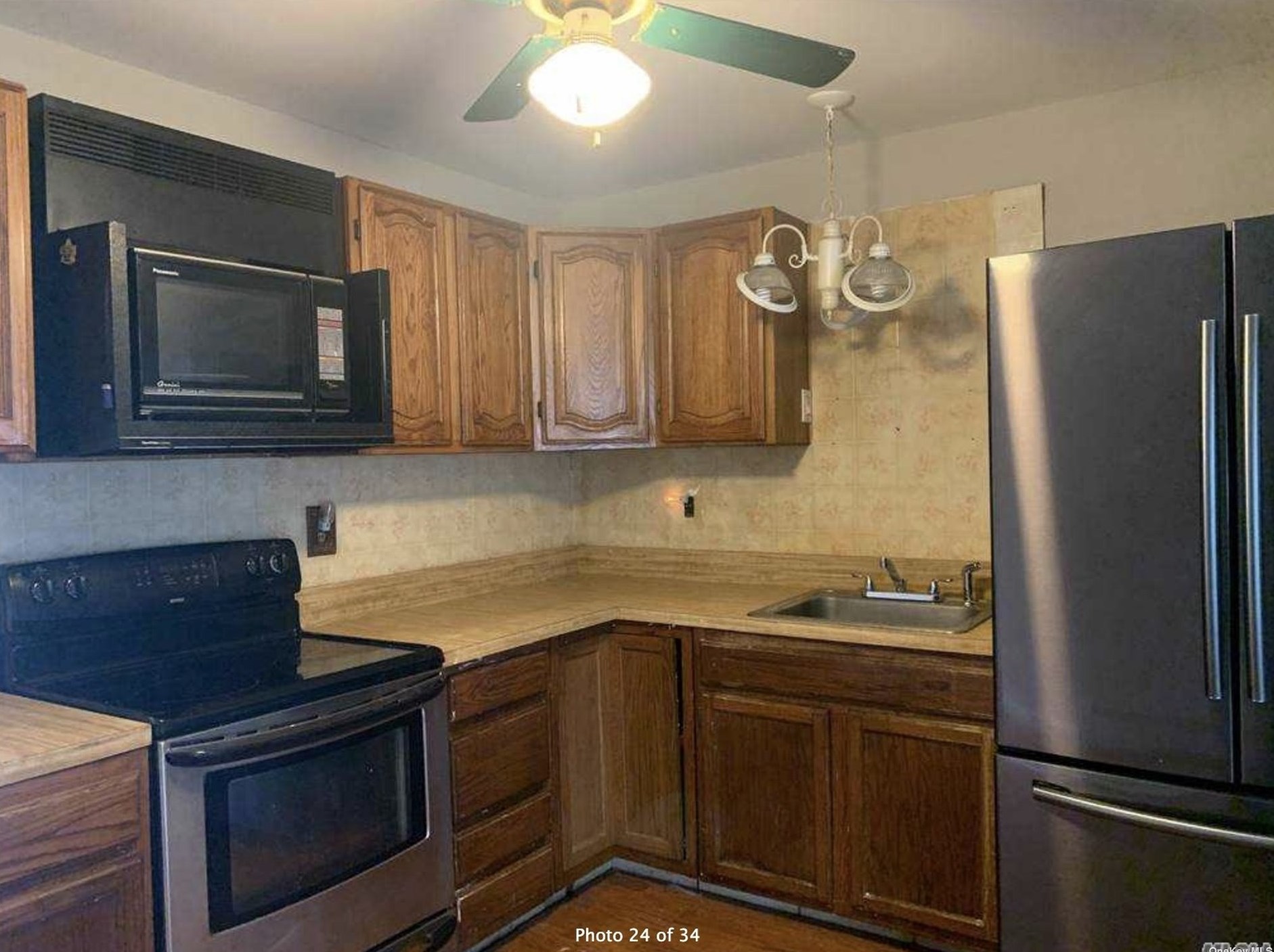 299 Orchid Dr, Old Mastic NY  11951-1816 exterior