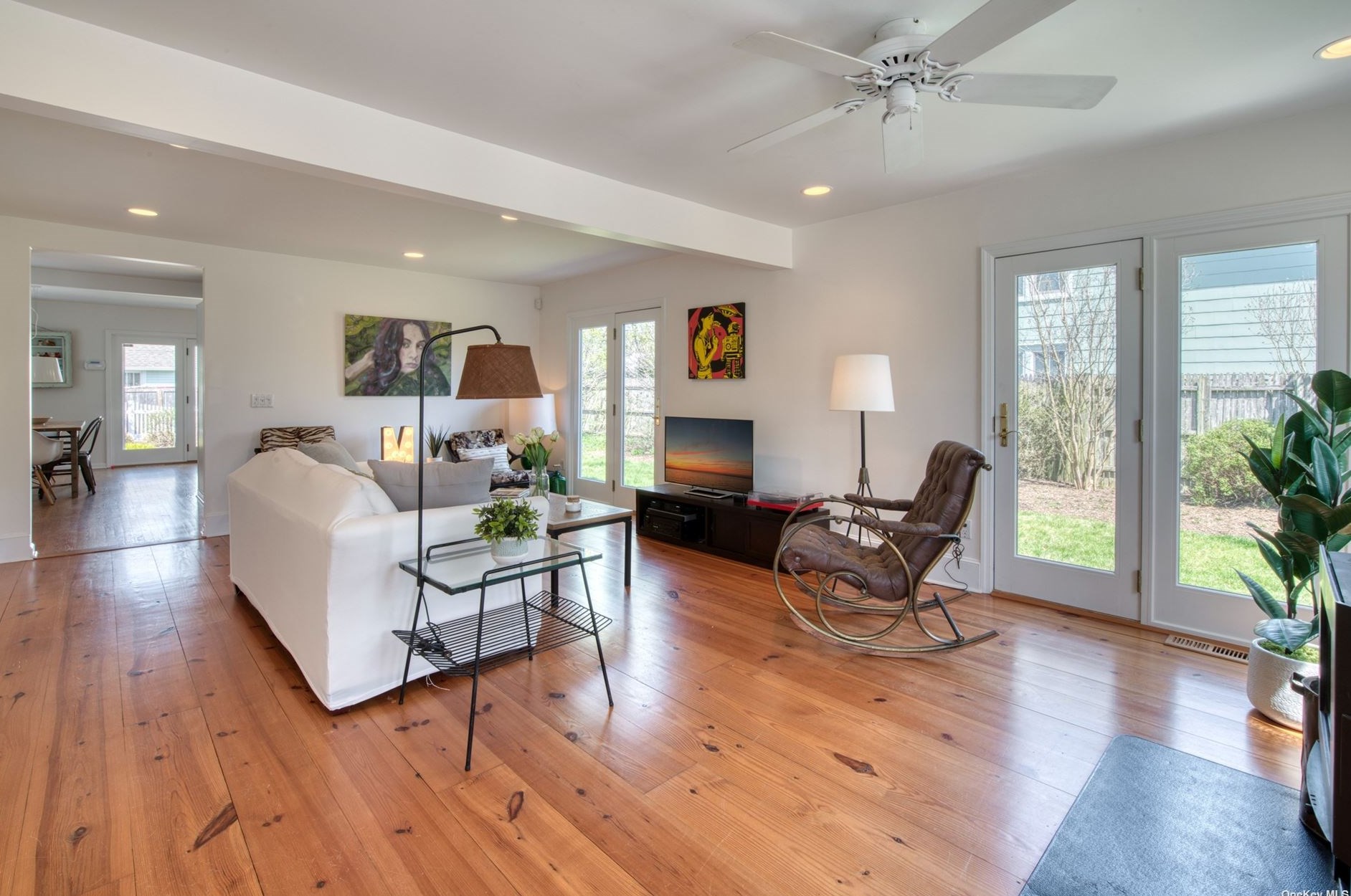122 North St, Greenport, NY 11944
