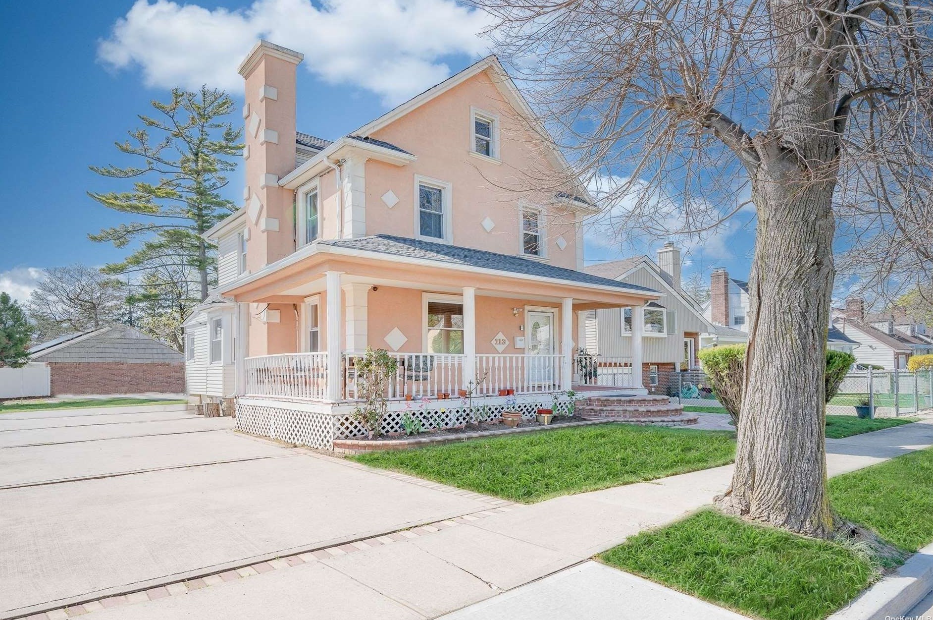113 Rutland Rd, Hempstead, NY 11550