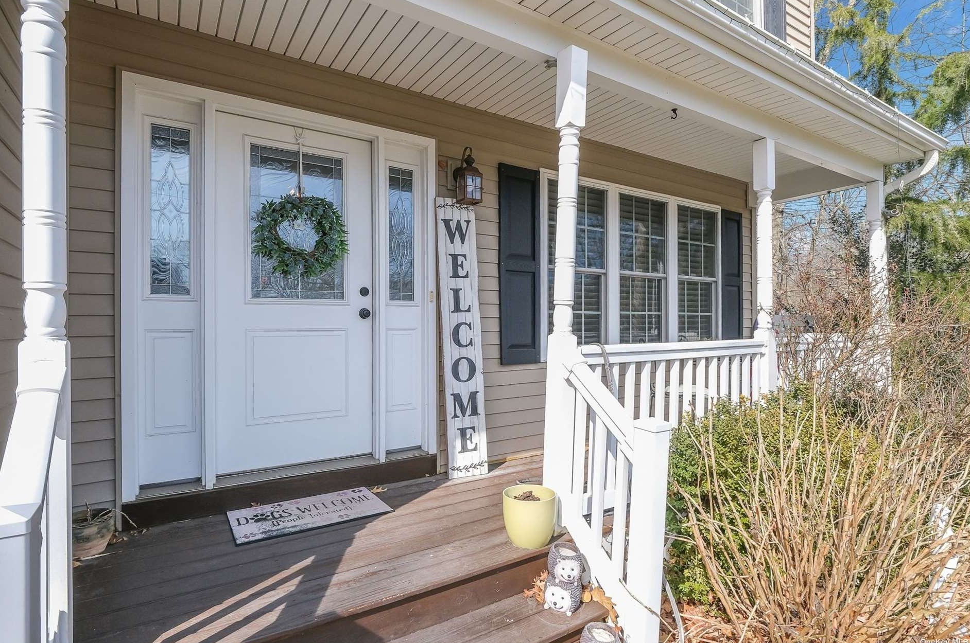 41 Pilgrim Ave, Canaan Lake, NY 11772