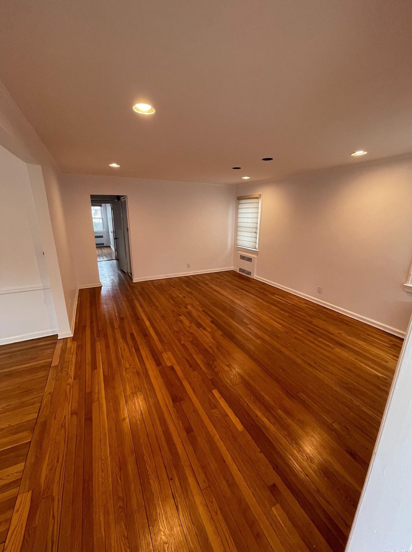 511 Beach 134th St, Far Rockaway, NY 11694