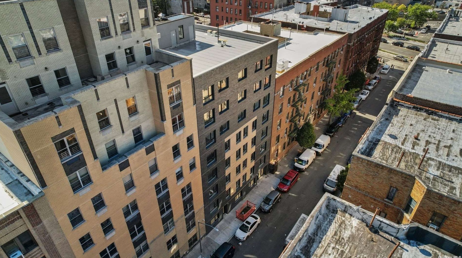 222 Echo Pl #1a, Bronx, NY 10457