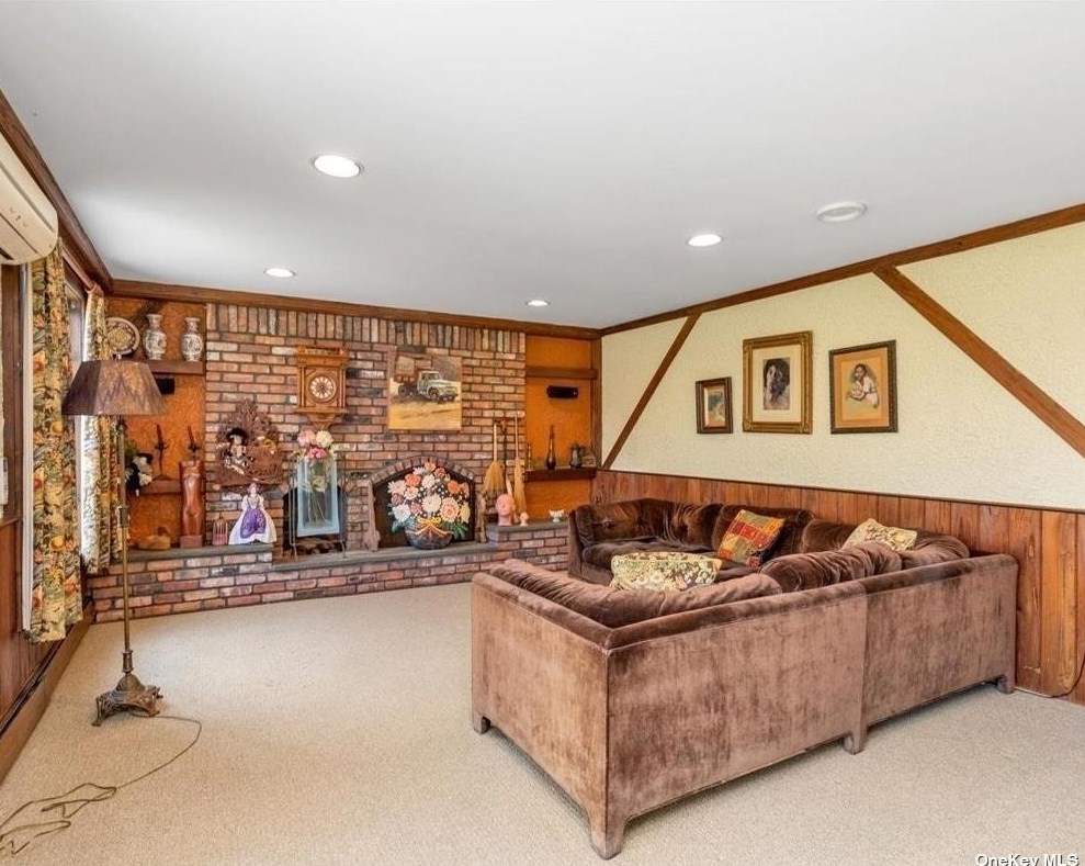 3017 Wynsum Ave, North Merrick NY  11566-5414 exterior