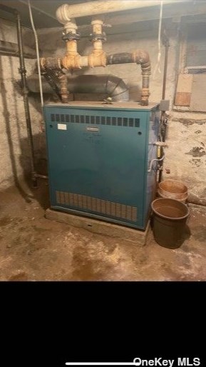 964 54th St, Brooklyn NY 11219-4020 exterior