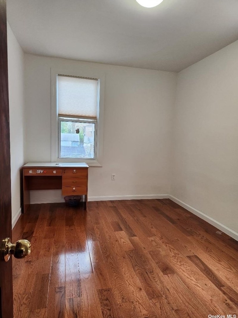 125-10 22nd Ave #2fl, Flushing, NY 11356