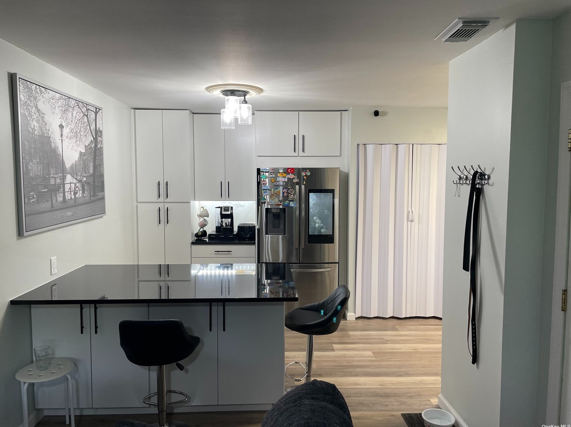 115 Feller Dr #115, Central Islip, NY 11722