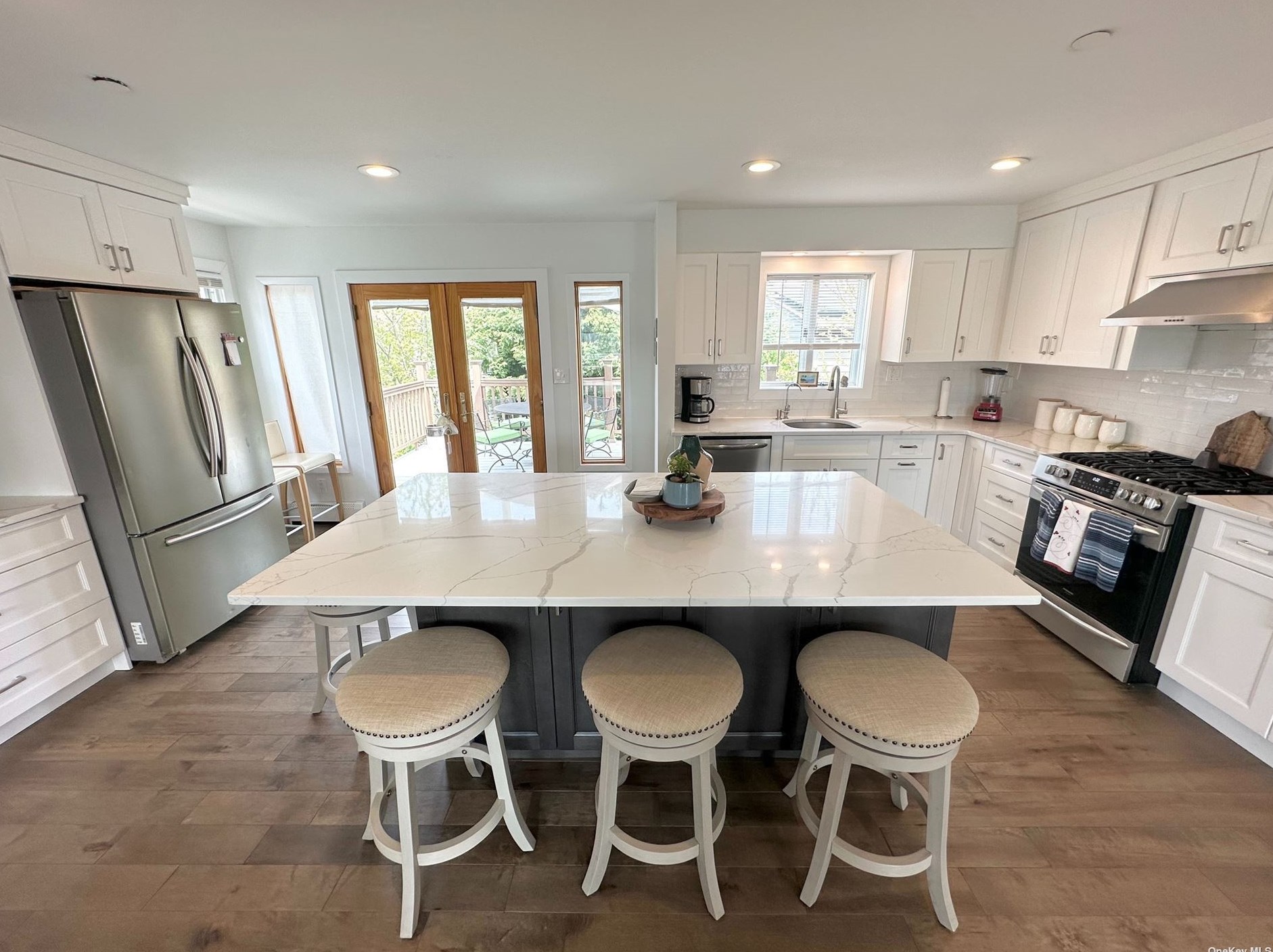 471 E Hudson St, East Atlantic Beach, NY 11561