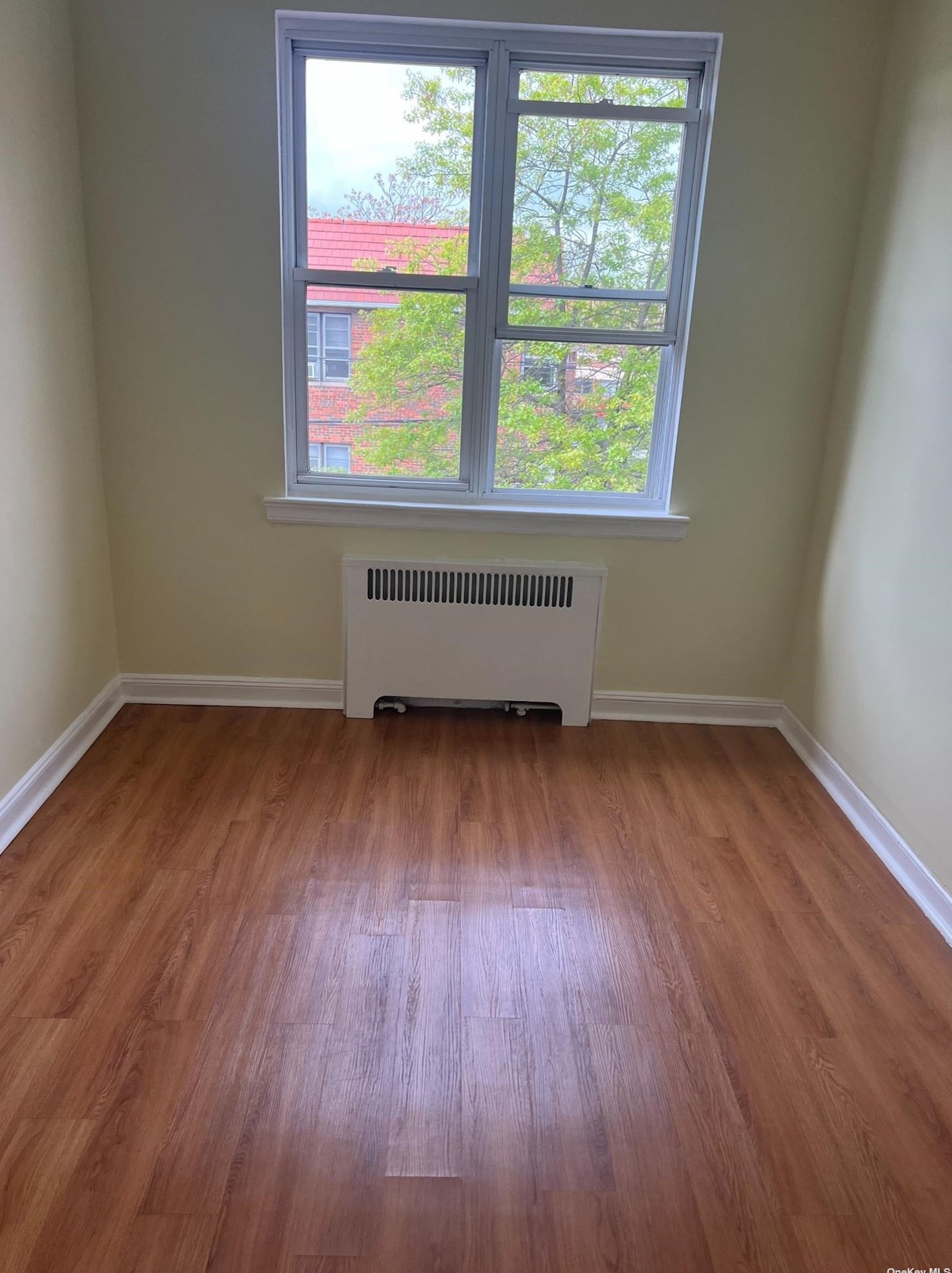 85-40 52nd Ave #3, Flushing, NY 11373