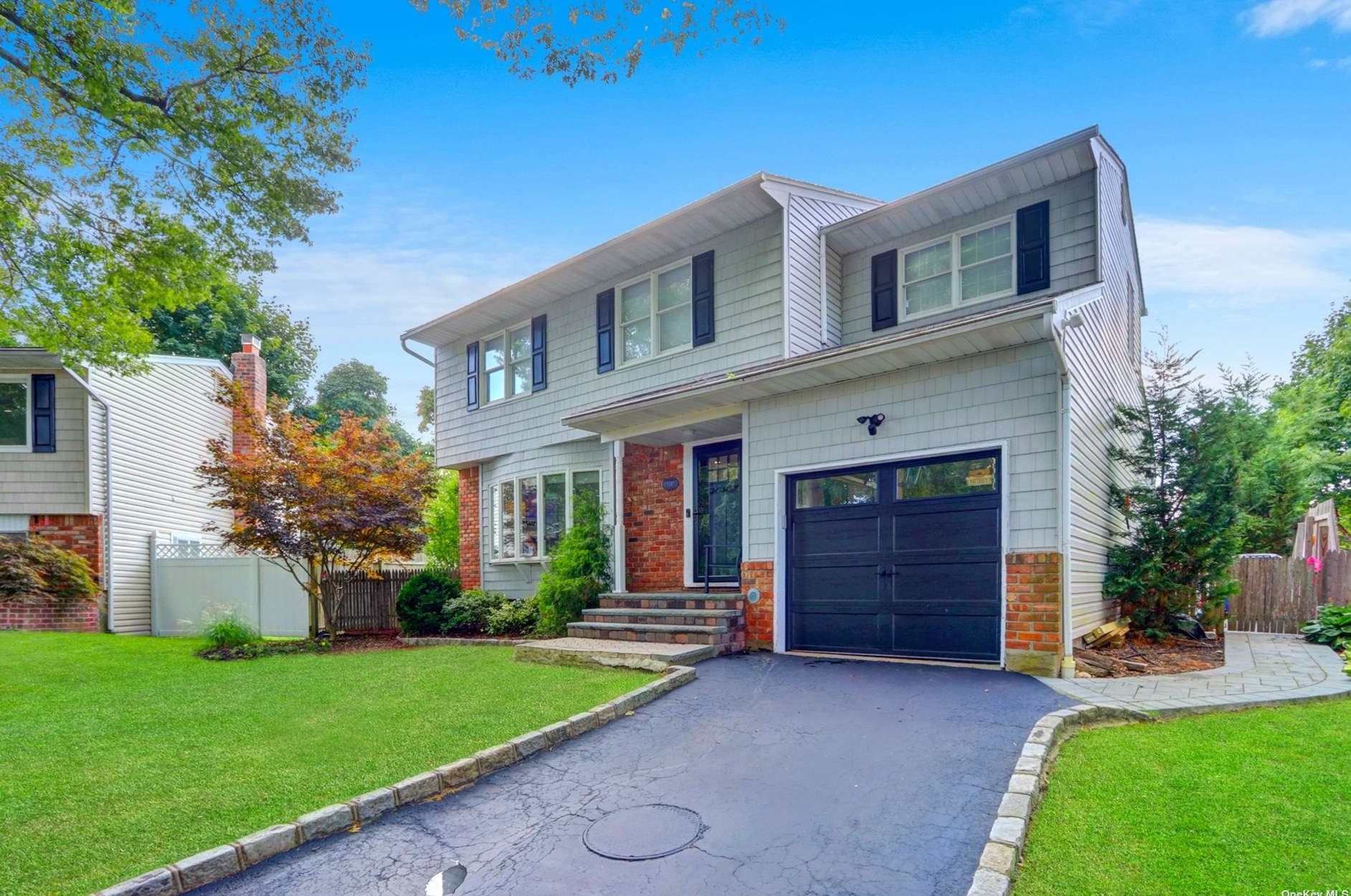 114 Laurel Ct, Northport, NY 11768