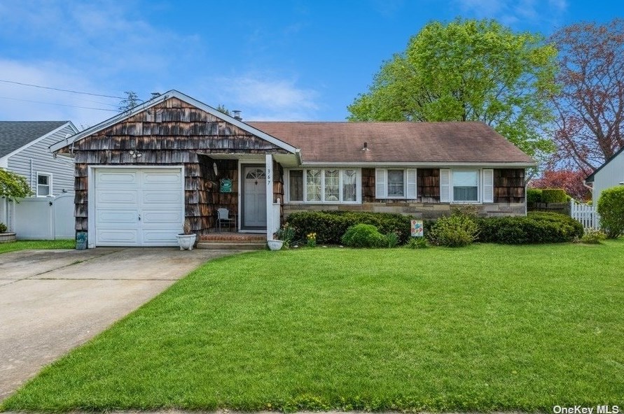 367 Harrison Ave, East Massapequa, NY 11758-6408