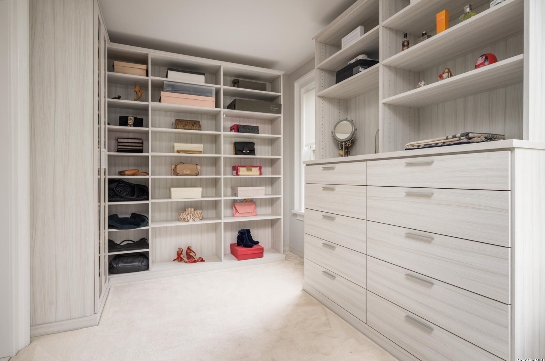 95 9th St, Garden City NY  11530-2815 exterior