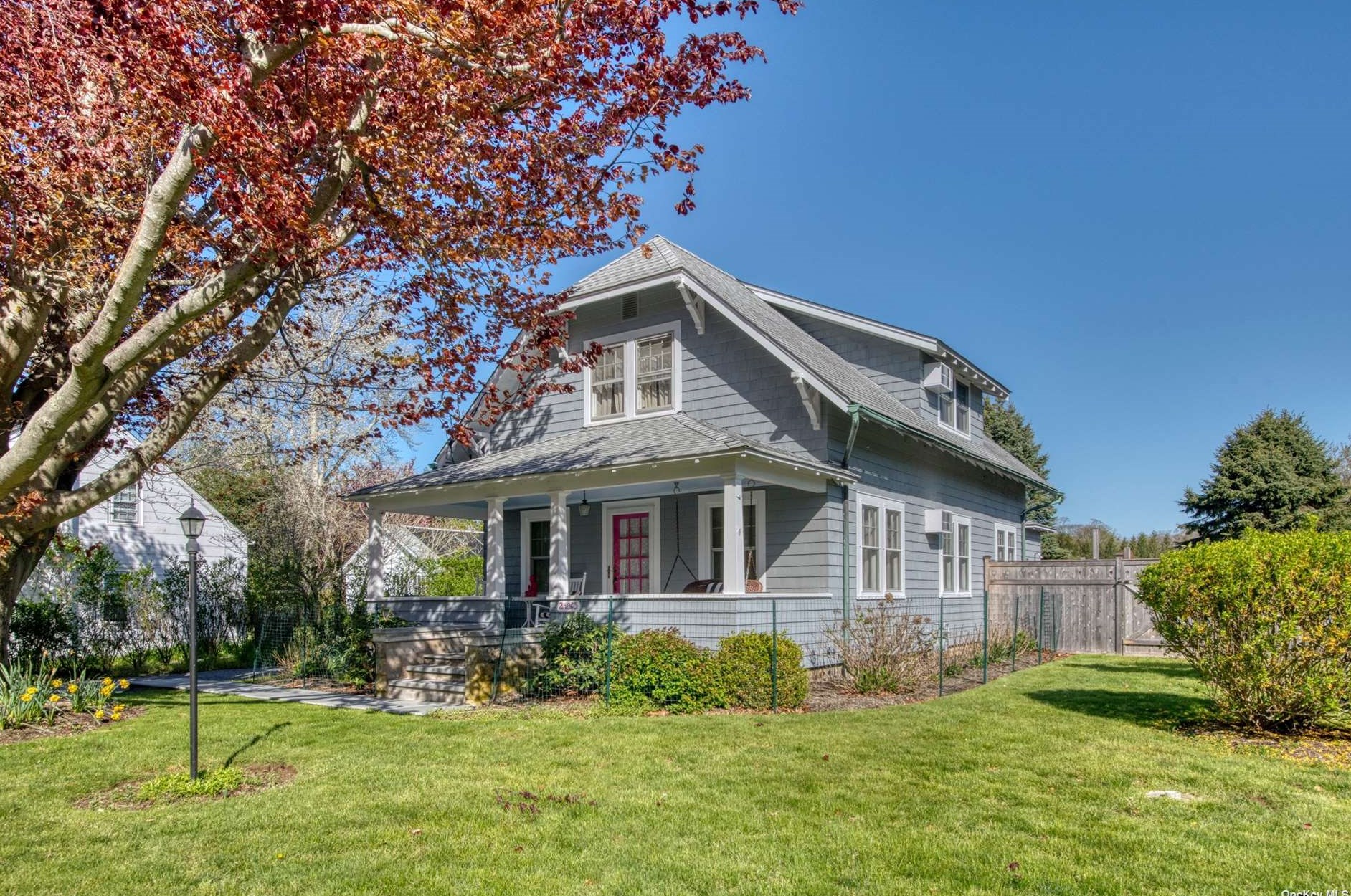 24065 Main Rd, Orient Point, NY 11957