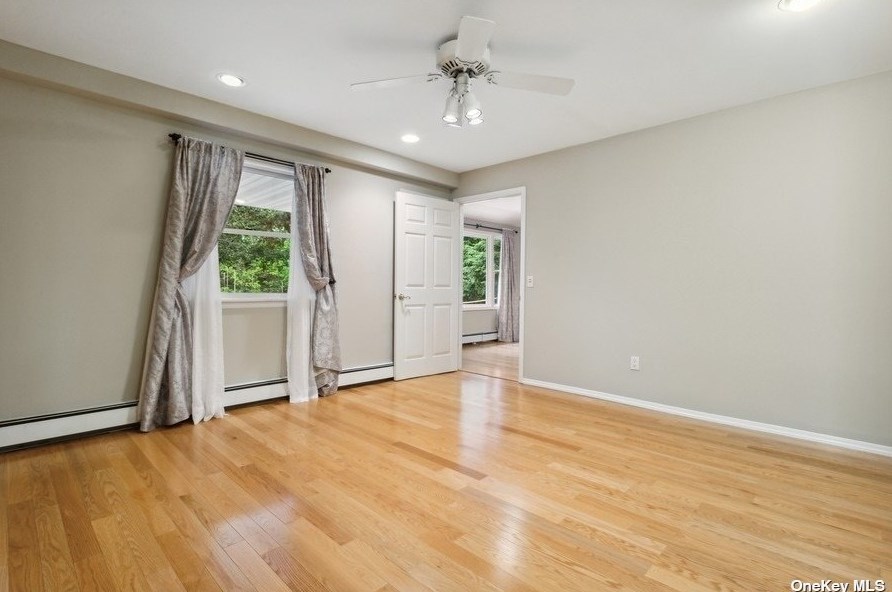 169 Southdown Rd, Hunt NY  11743-2505 exterior