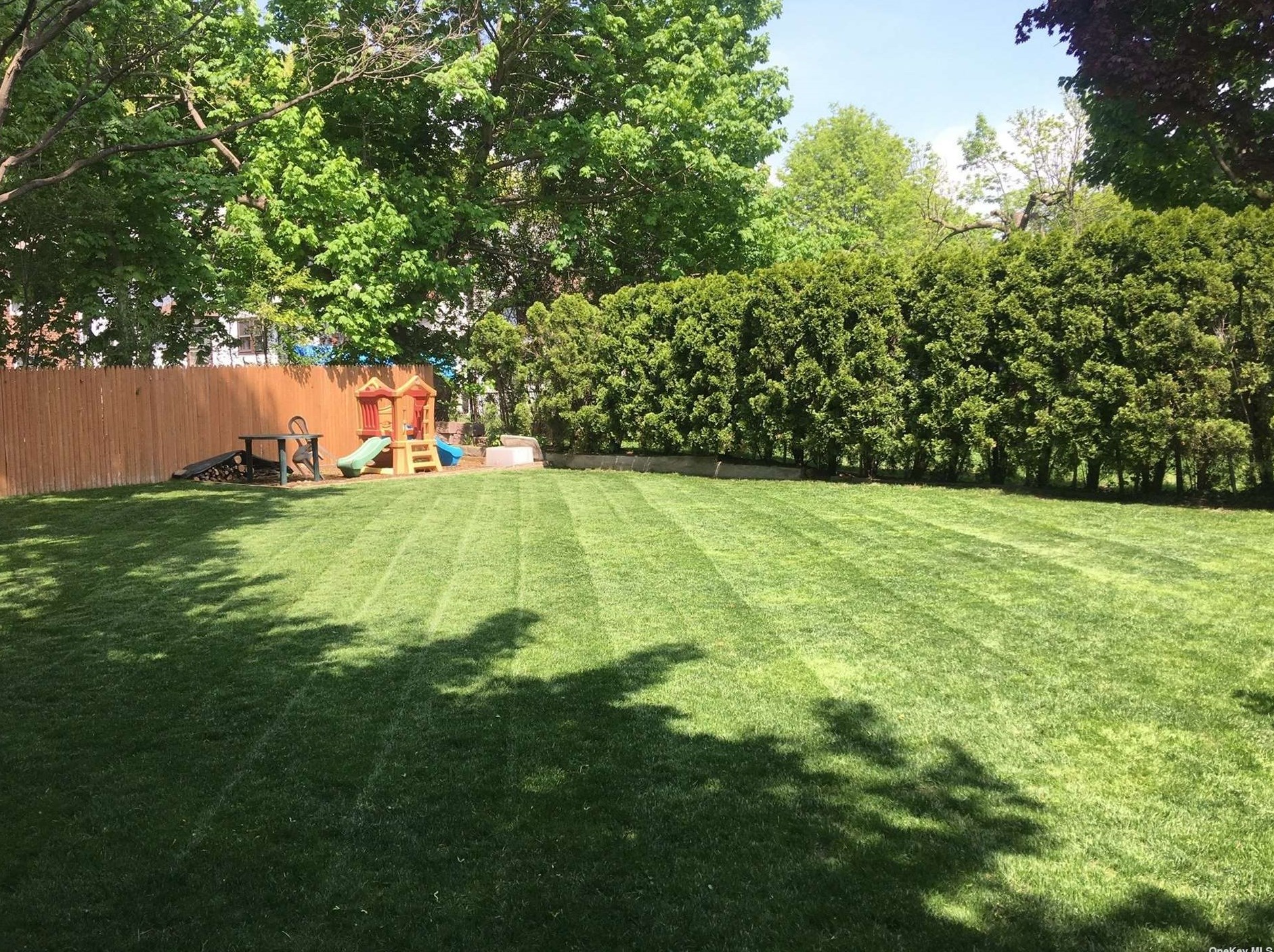 21 E Cedar St, Mount Vernon, NY 10552