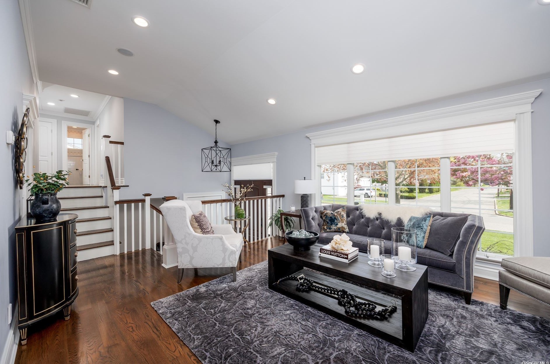 99 Lagoon Blvd, East Massapequa, NY 11758