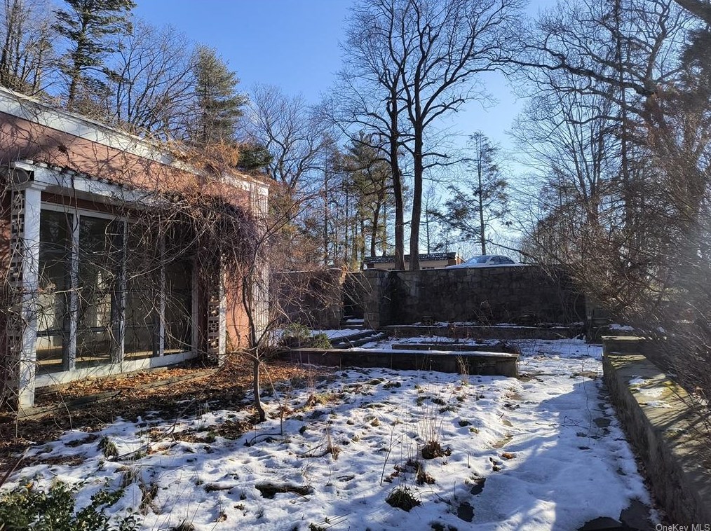 72 Lookout Rd, Tuxedo Park, NY 10987