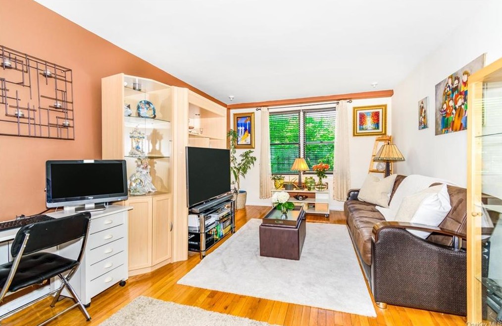 3840 Greystone Ave #2h, Bronx, NY 10463