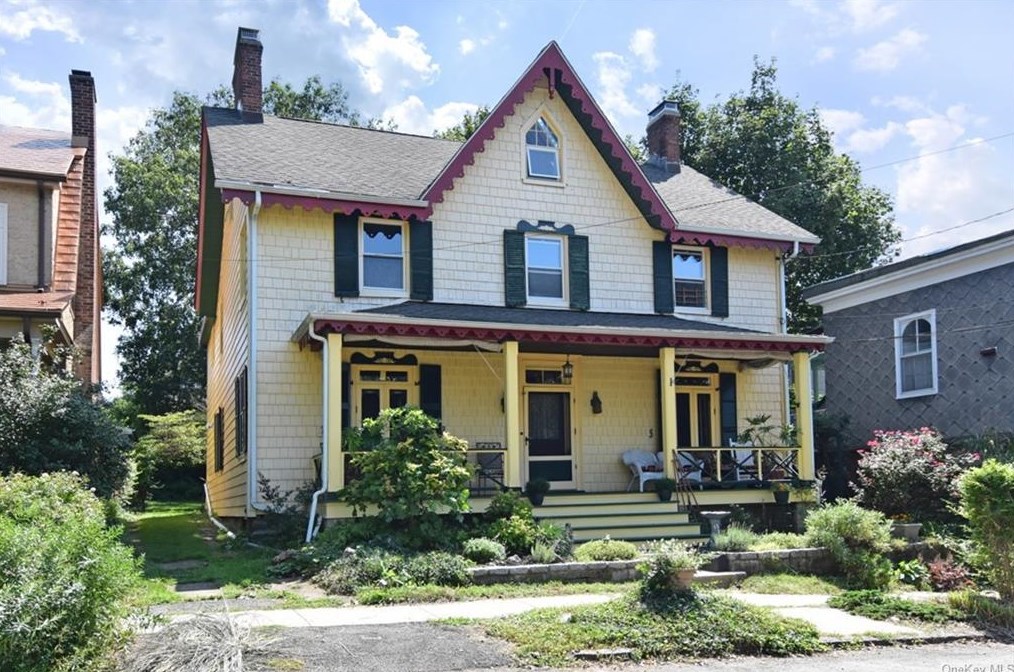 12 Cottenet St, Irvington On Hudson, NY 10533-1509