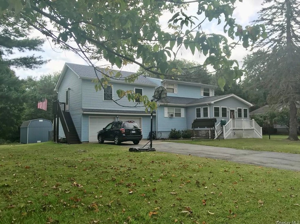 55 James Rd, Monroe, NY 10950-4315
