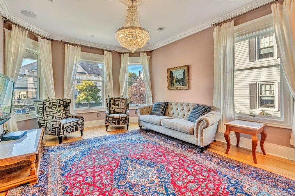 73 Belmont Ter, Yonkers, NY 10703-2123