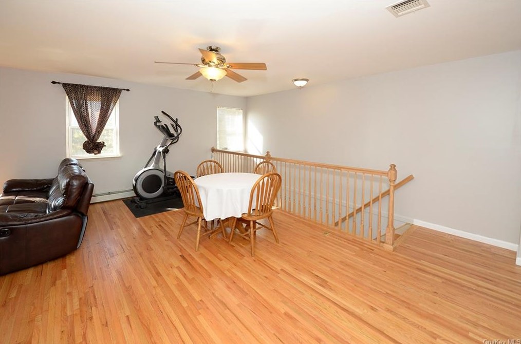 15 North St, Stony Point, NY 10980