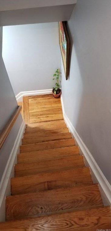 4526 Bronx Blvd #3, Bronx, NY 10470