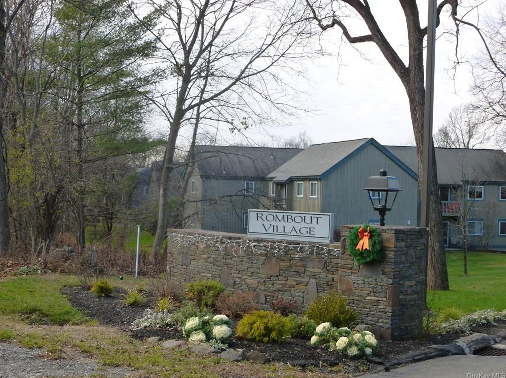 12-93 Sterling St, Beacon, NY 12508-1439