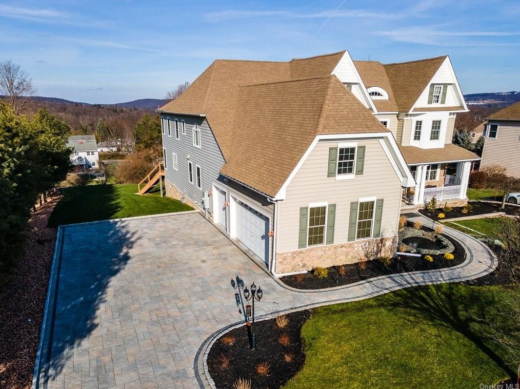 87 Fredrick Dr, Monroe, NY 10950-3041