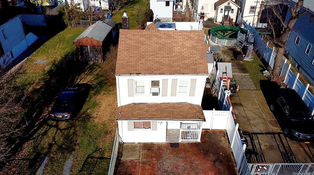 2919 Meyers St, Bronx, NY 10461