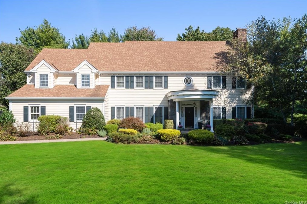 7 Mount Holly Dr, Rye, NY 10580-1858