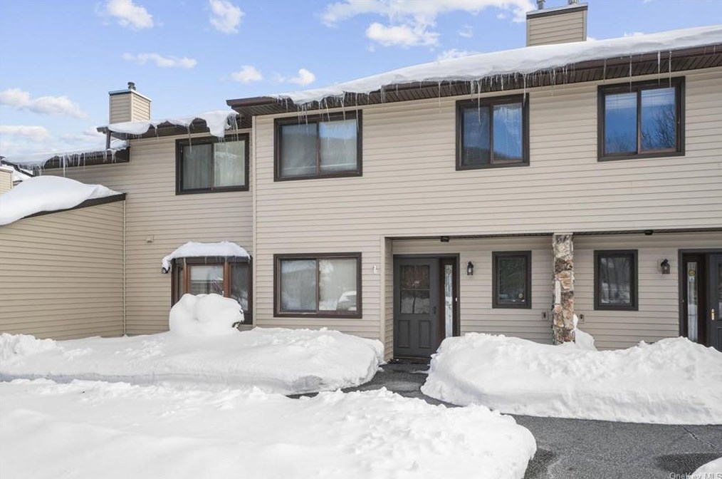 155 Eagleton Dr, Monroe, NY 10950-5139