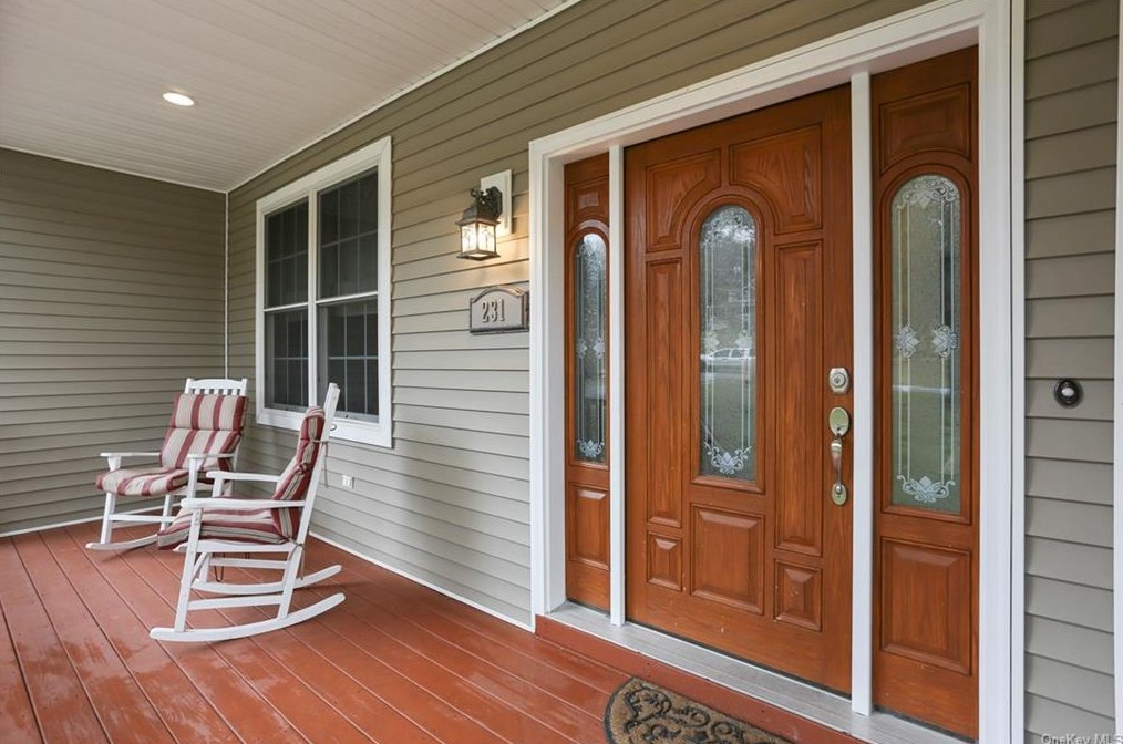 231 Cooper Dr, Verbank, NY 12585