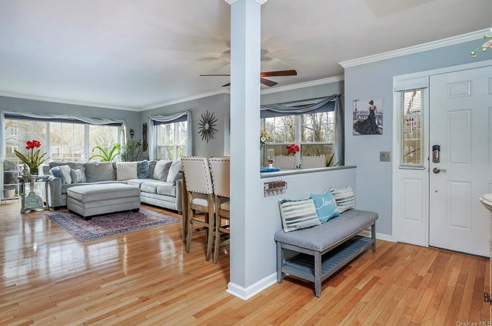 149 Underhill Ln, Peekskill, NY 10566-6926
