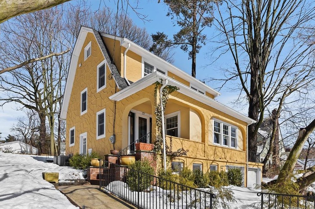 37 Devries Ave, North Tarrytown, NY 10591-1602