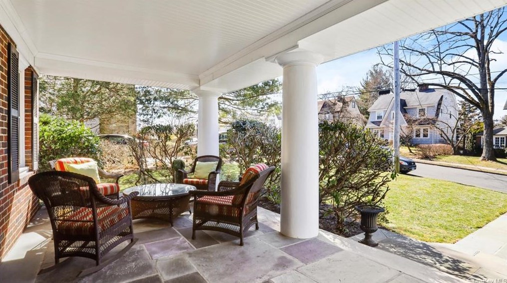 25 Kilmer Rd, Larchmont, NY 10538-2608