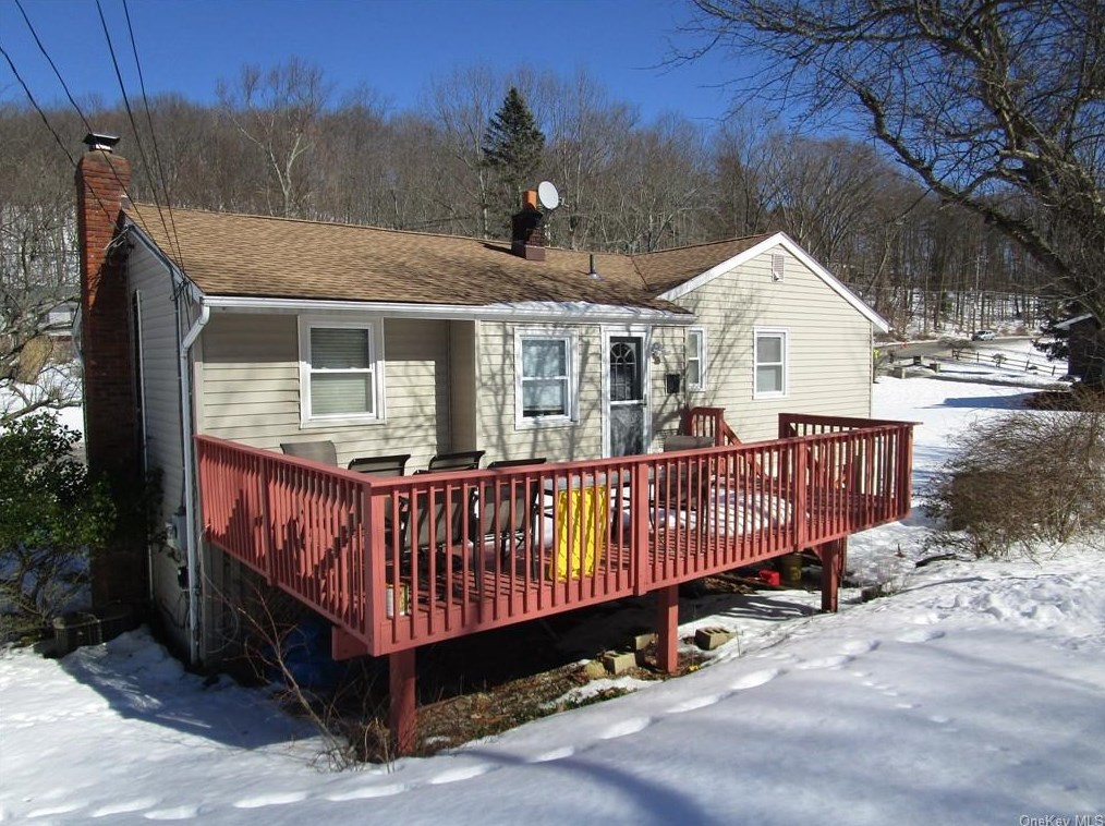 409 Kennicut Hill Rd, Mahopac, NY 10541