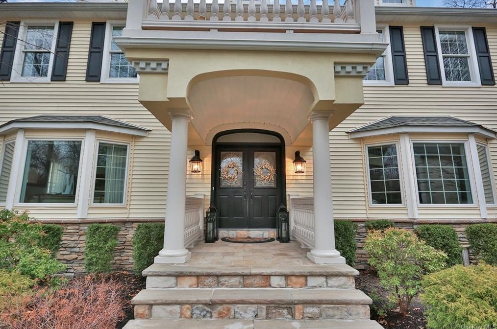 281 Phillips Hill Rd, New City, NY 10956-2018