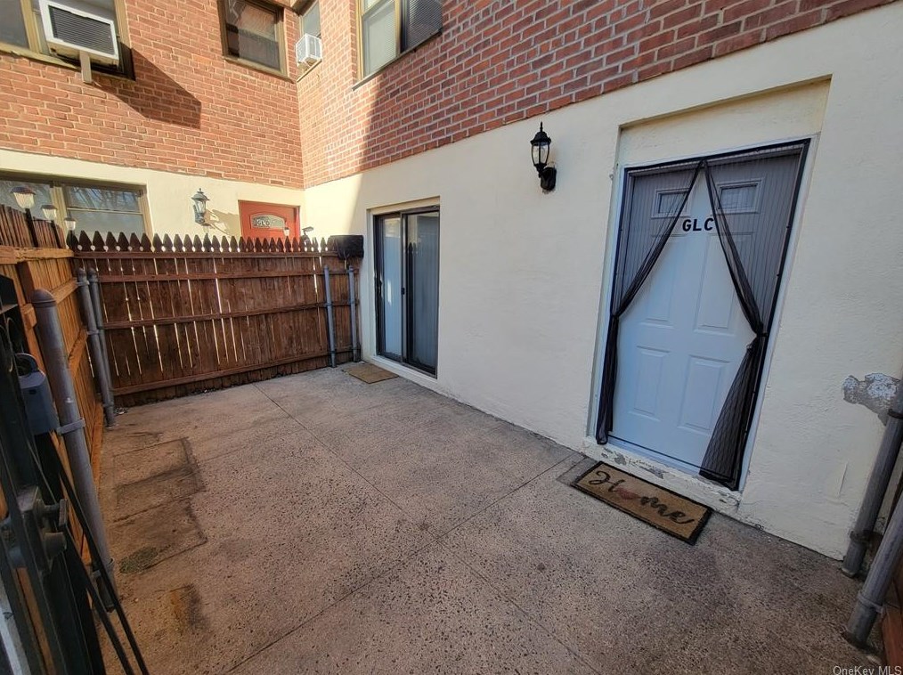 171 Pearsall Dr #glc, Mount Vernon, NY 10552