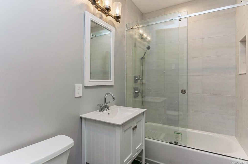 745 E 136 #2, Bronx, NY 10454