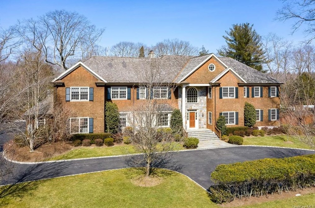 53 Taylor Ln, Harrison, NY 10528-1409