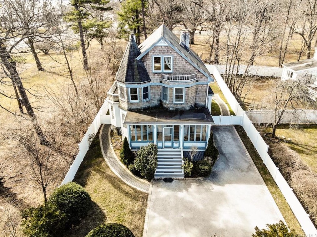 32 Beck Ave, Rye, NY 10580-3730