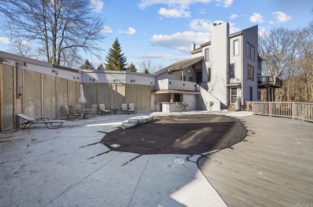 20 Appalachian, East Fishkill NY  12533-6708 exterior