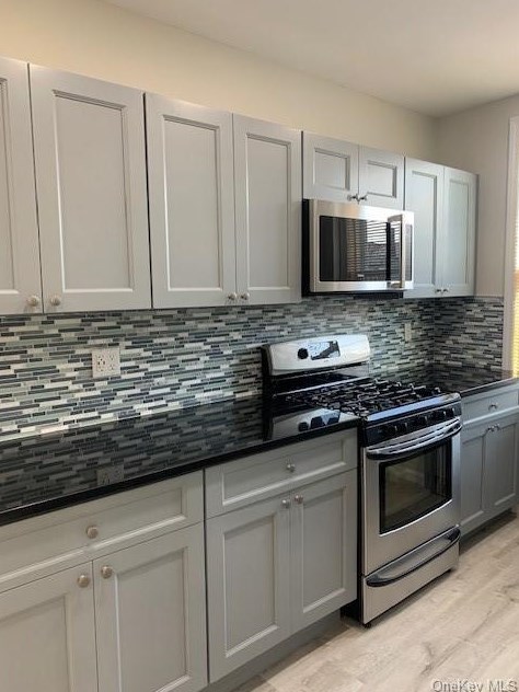 1501 Gillespie Ave, Bronx, NY 10461