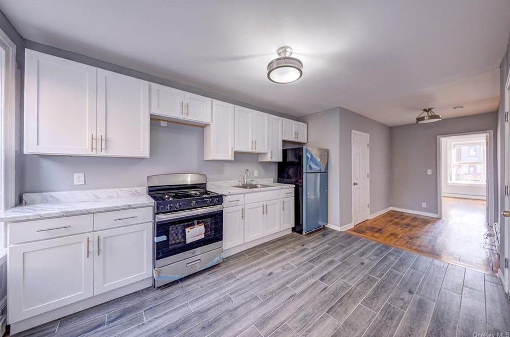 164 Broadway #2, Newburgh, NY 12550