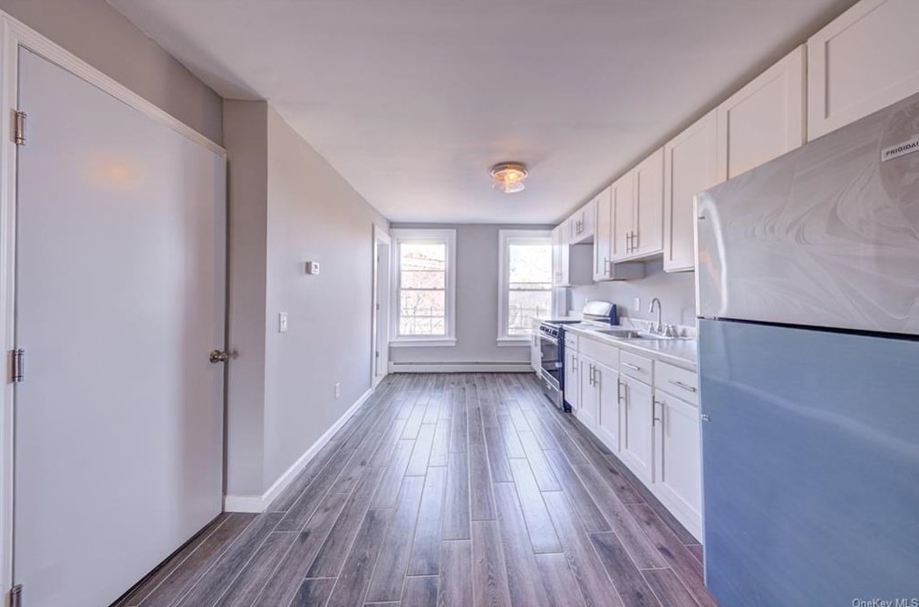 164 Broadway #3, Newburgh, NY 12550