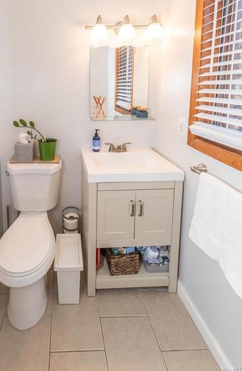 255 Heritage Ln, Monroe NY  10950-5141 exterior