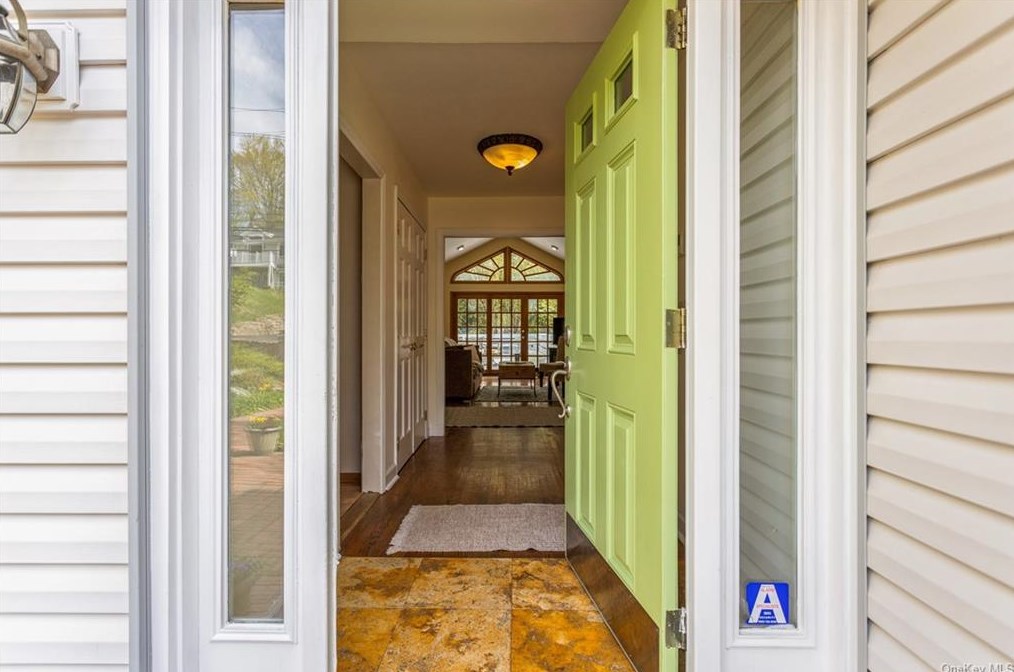 143 Rosedale Ave, White Plains, NY 10605