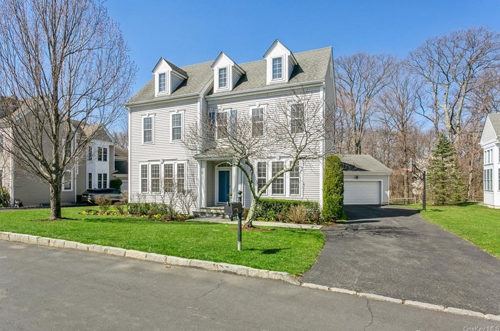 73 Bellefair Rd, Rye Brook, NY 10573