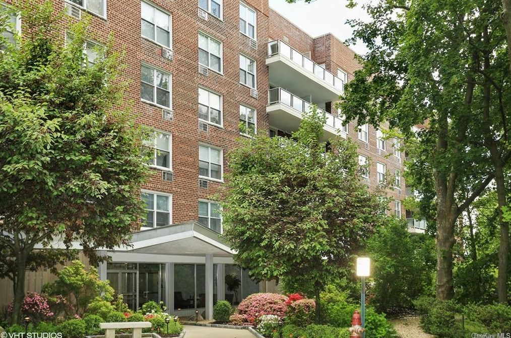 222 Martling Ave #4l, North Tarrytown, NY 10591