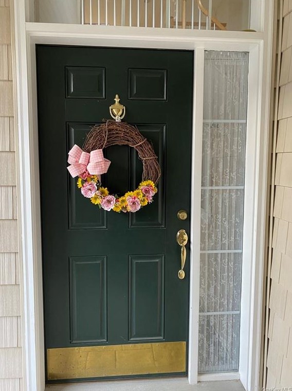 66 Pinehurst Cir, Monroe NY  10950-5567 exterior